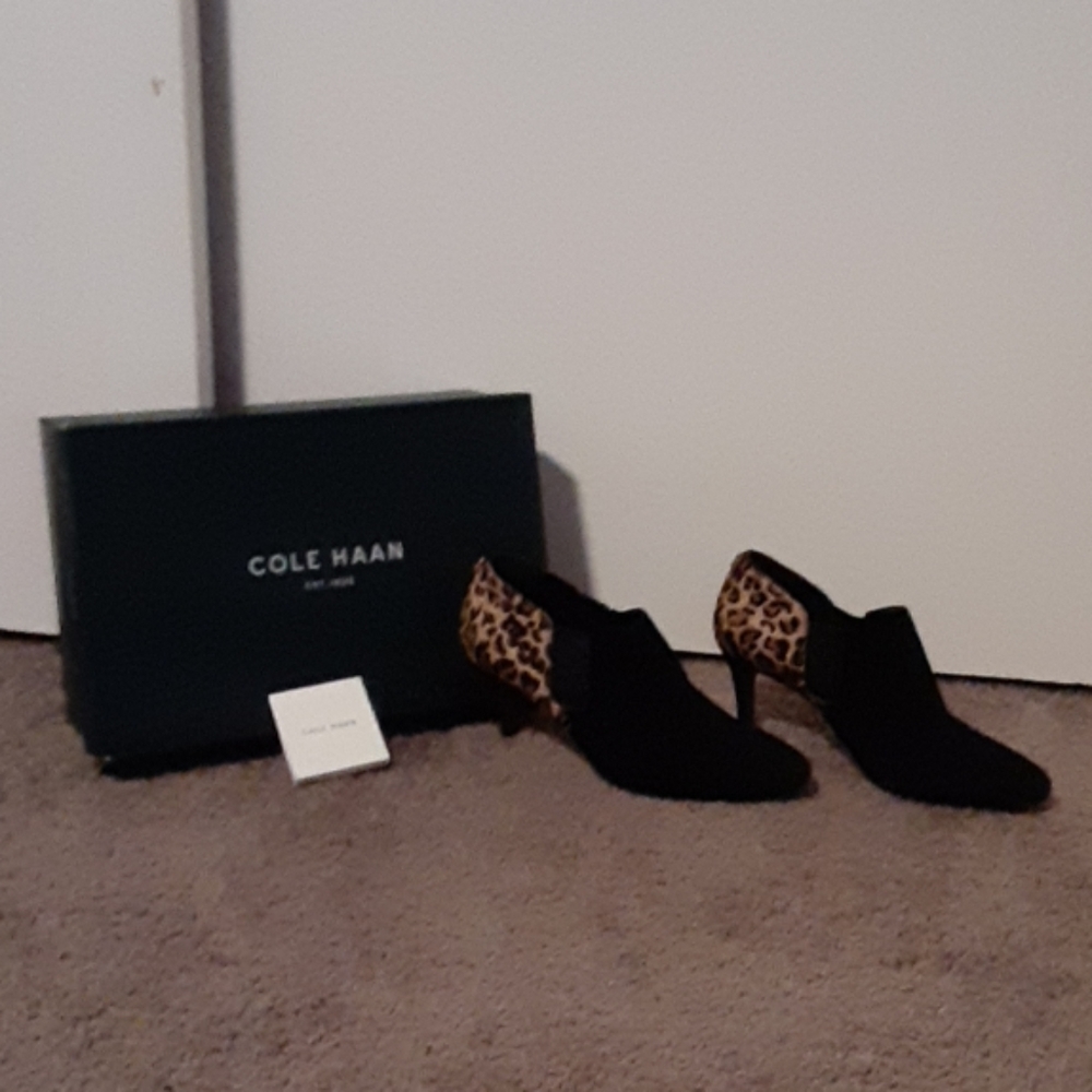 Black Leopard accented High Heels